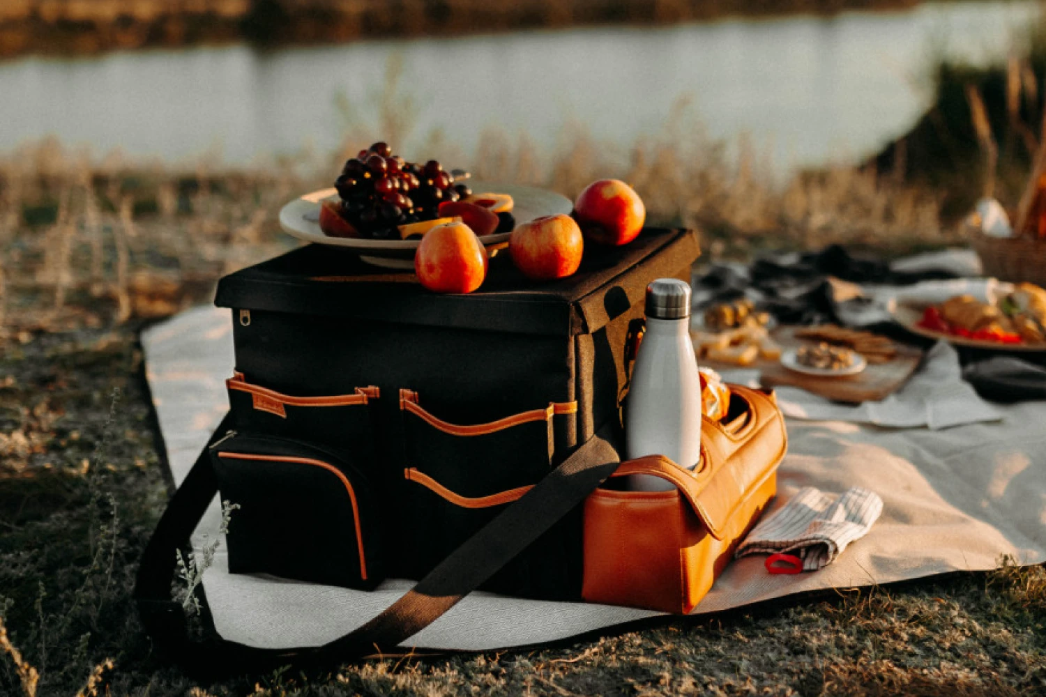 water repellent picnic blanket